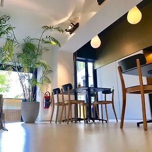 5* Couette-café Yellow Submarine